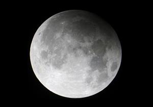 دراسة: القمر شهد حياة أشبه بالأرض