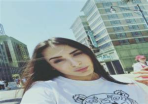 بالصور- ساندي في مدينة "ديزني لاند"