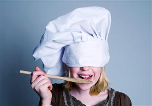 6 أطعمة لا ينصح أطباء الأسنان بتناولها (صور)