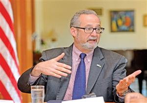 السفير الأمريكي بالكويت: نريد مشاركة كل دول الخليج في القمة المقبلة