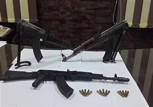 ضبط عامل بحوزته 3 بنادق آلية بسوهاج