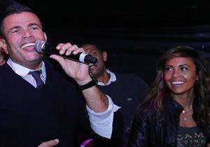 وكيلة أعمال عمرو دياب لـ"مصراوي": هذه حقيقة البوستر المتداول للألبوم الجديد