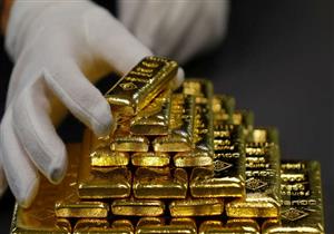 بالصور-رجل عثر على منجم ذهب في حديقة منزله