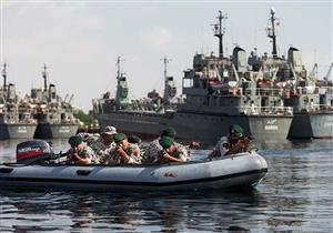 الجيش الأمريكي: نراقب نشاط العمليات البحرية الإيرانية في "هرمز" عن كثب