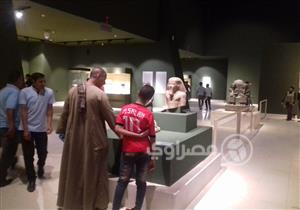 بالصور- إقبال كثيف من المواطنين على متحف سوهاج في أول أيام افتتاحه