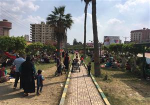 بالصور- زحام بالحدائق والمتنزهات ثالث أيام العيد في الدقهلية