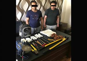 ضبط عاطلين أثناء سرقتهم محل ملابس جاهزة بمدينة نصر