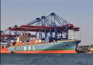 ميناء غرب بورسعيد يستقبل سفينتى حديد وصودا كاوية