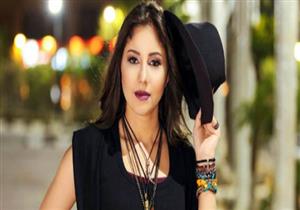 بعد تجاوز أزمته الصحية..المنتج ميدو منيب يستعد لطرح كليب ياسمينا علواني "قلبي عندك"