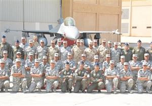 المتحدث العسكري ينشر فيديو تفقد وزير الدفاع تدريبات "النجم الساطع"