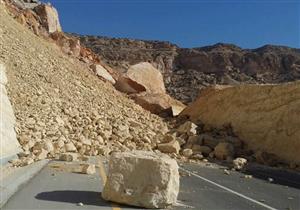 مصرع 21 شخصًا وإصابة 29 آخرين إثر انهيار جبلي في ولاية جنوب دارفور