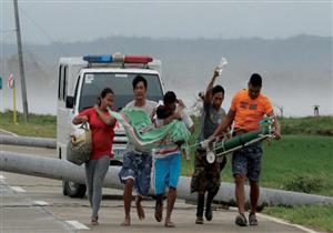 "ملك العواصف".. الصين تستعد للإعصار الأعنف بـ"أكياس الرمل"