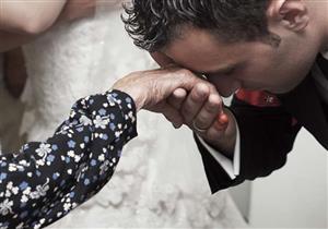 اليوم العالمي للمسنين.. الأزهر للفتوى يوضح كيف نظر الإسلام لبر الأبوين في الكِبر