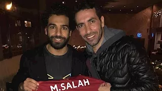 أبو تريكة يهاجم سلوت: "أنت طفشت محمد صلاح.. ولا يحتاج لشهادتك"