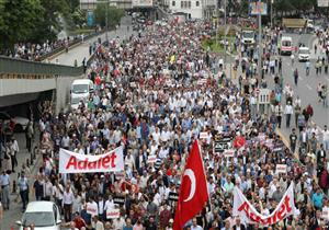 تظاهرات في تركيا للمطالبة بالإفراج عن عمال بناء المطار في اسطنبول
