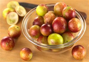 فاكهة الكامو كامو تحارب السمنة