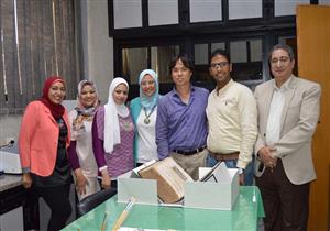 جامعة عين شمس: انتهاء ترميم 1300 صفحة لكتاب أبقراط في الطب -صور