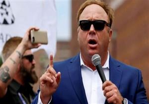 من هو أليكس جونس الذي يقول إن أوباما "زعيم تنظيم القاعدة"؟