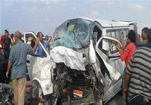 مصرع مُسن وإصابة 12 في انقلاب ميكروباص داخل ترعة بالمنيا