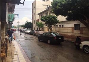 بسبب الأمطار.. تكدس مراكب الصيد وتعطل الحركة التجارية بدمياط (صور)