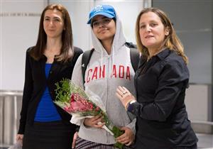 من هي "الصحفية" وزيرة خارجية كندا التي استقبلت "رهف" السعودية؟