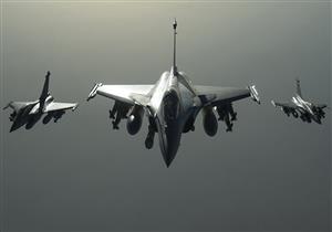 المرصد: مقتل 23 شخصًا بينهم 6 مدنيين جراء قصف للتحالف الدولي شرقي سوريا