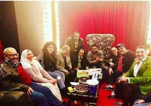 بالصور- فريق "3 أيام في الساحل" يحتفلون بعيد ميلاد زوجة بيومي فؤاد