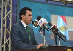 وزير الرياضة: استئناف الدوري العام يستغرق شهرين ونصف