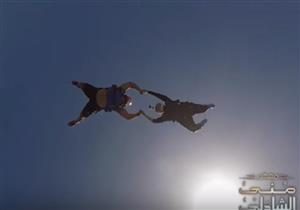 "عرض عليَّا الجواز في الجو".. أول محترفة "باليه جوي" تروي قصة زواجها - فيديو