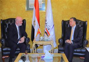 وزير النقل يبحث مع سفير إسبانيا بالقاهرة التعاون في مجال السكك الحديدية