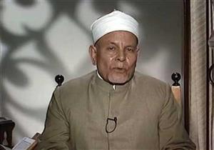 أجرى عملية تحويل مجرى البول وتتسرب منه بعض القطرات.. فكيف يصلي؟