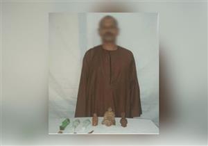 ضبط عامل بحوزته 57 قطع أثرية ترجع للعصور الفرعونية واليونانية بأسيوط