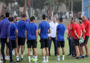 إصابة جديدة بصفوف الأهلي.. مدافع الفريق يغيب 5 أسابيع