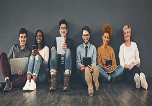 بحث أمريكي: "جيل الألفية" يقضي وقت أطول في النوم واللعب 