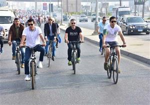 بحضور صبحي والليثي.. ماراثون "دراجات" بجامعة مصر يجوب شوارع أكتوبر