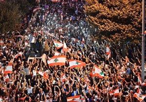 تظاهرات لبنان: شعارات وهتافات وشتائم لم توفر زعيماً