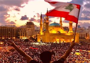  كارول سماحة تحتفي بالمظاهرات في لبنان