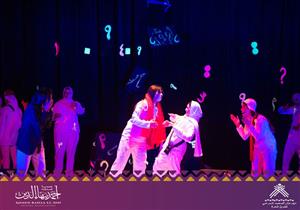 في مهرجان الصعيد.. صوت المسرح عالٍ بـ"السمسمية والبنات"