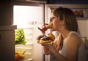 دراسة تنصح النساء بعدم تناول العشاء متأخرا: حفاظا على القلب 