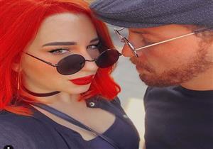 بشعر أحمر.. نيولوك جديد لابنة شريف منير