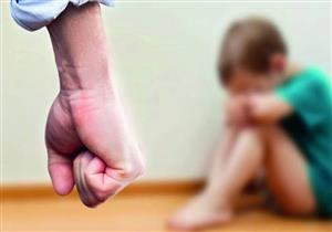 ربطهم بالحبال واعتدى عليهم.. أب يعذب أولاده الـ6 وزوجته في قنا 