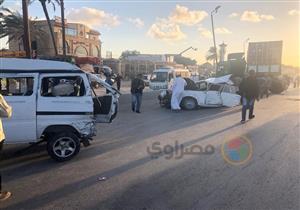 "بينهم 3 نقل و6 ملاكي".. تصادم 10 سيارات على طريق الإسكندرية الصحراوي
