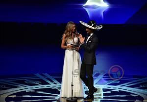 أحمد داود مرتديًا قبعة: "حليم كان وشه حلو عليا.. والسينما المكسيكية تستحق التكريم"