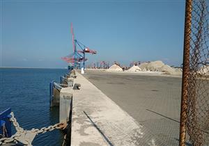 نفذتها 10 شركات.. تعرف على الأرصفة البحرية التي يتفقدها الرئيس في بورسعيد- صور