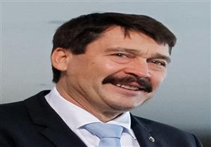 رئيس المجر يزور الكنيسة المعلقة بمصر القديمة