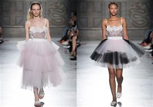 الجلد والتل الشفاف.. تعرفي على أحدث صيحات الـ Skirt