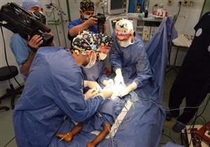 فريق طبي بمستشفى العريش ينجح في إجراء عملية جراحية فريدة لمسنة