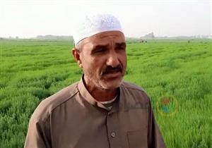   بالفيديو والصور - "الفلاح المعجزة" يشدو بآيات من القرآن.. ويحكي قصته لـ"مصراوي"