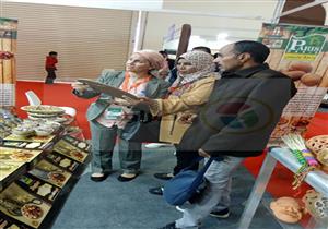 بالصور.. الوادي الجديد تشارك في معرض "فود إفريقيا"