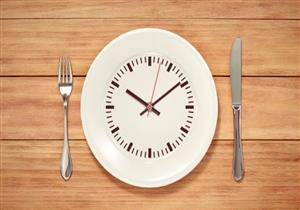 بينها التطهير بالكحول.. الإفتاء توضح "ما يفطر وما لا يفطر"